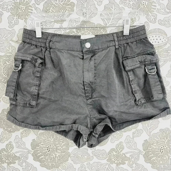 BDG Cargo Women's Shorts Size M Gray Slate - Picture 1 of 9